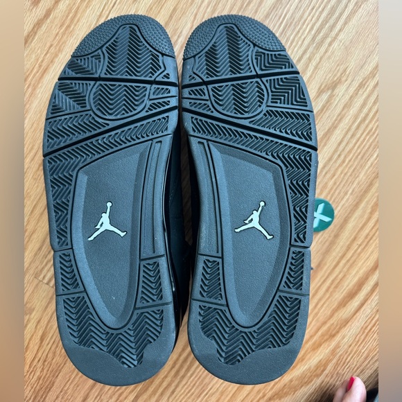 NWT Air Jordan 4 Retro - Picture 9 of 15